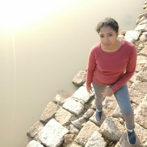 Meet your Posher, Shampa